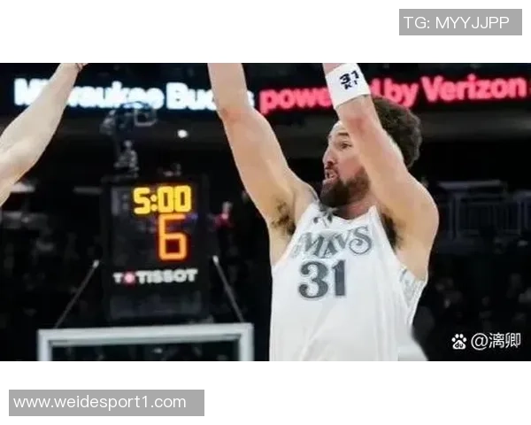 克莱状态低迷半场表现惨淡仅得3分4篮板1助攻