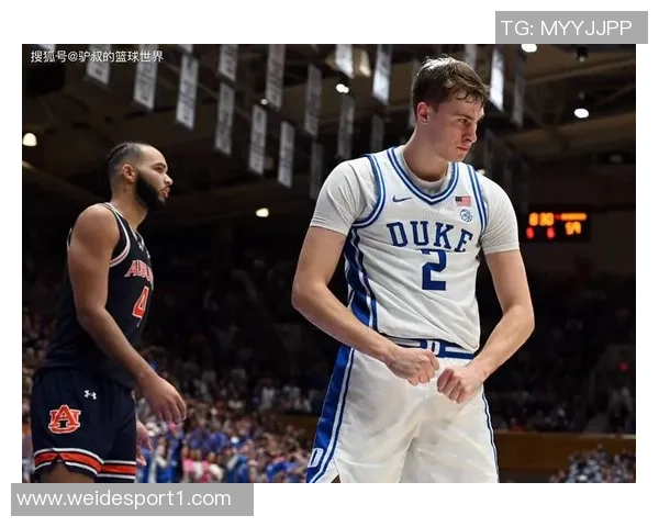 米奇约翰逊赞文班表现全面弗拉格实力令人瞩目